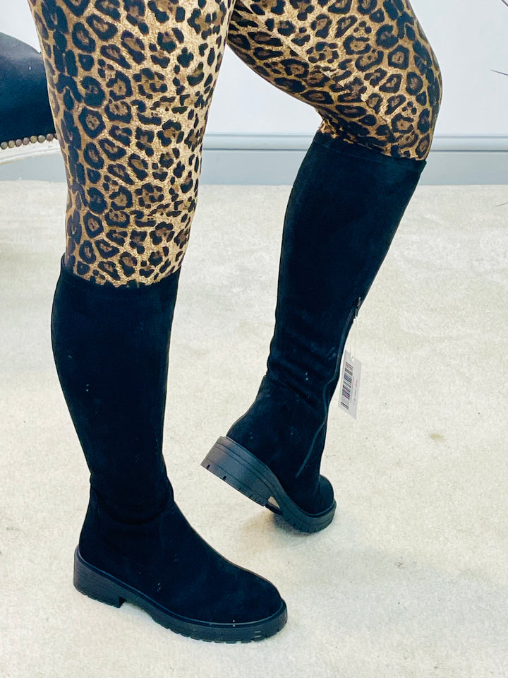 The NICOLA black boots