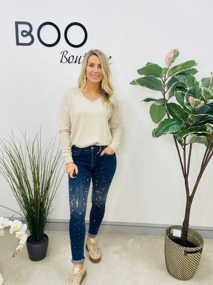 LADIES SOFT KNIT V NECK BOW JUMPER - WHITE, BEIGE & BLACK