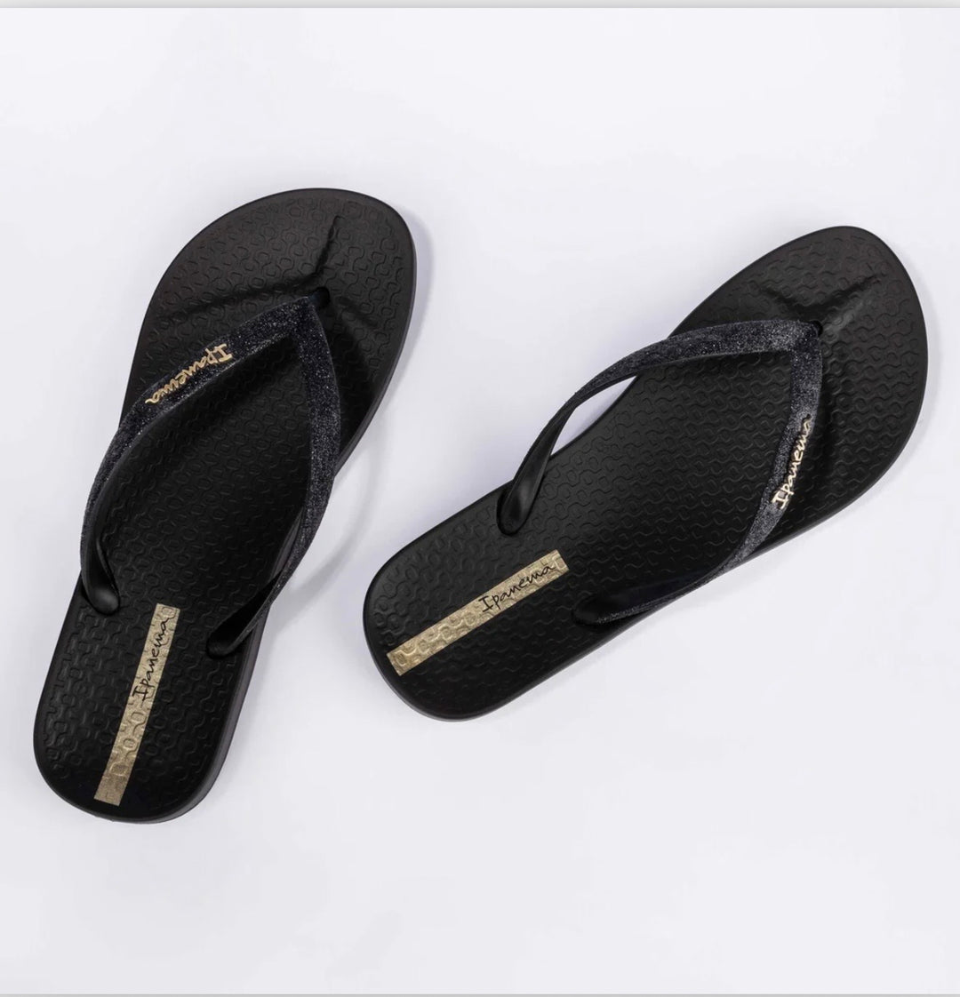 Ladies IPANEMA Glitter Flip Flop Sandals - Black and Pink