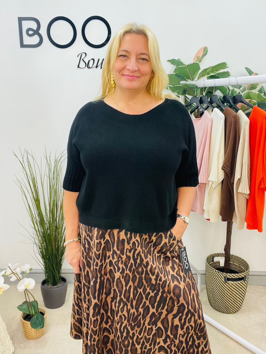 LADIES LOOSE FIT SHORT SLEEVE JUMPER - BROWN, WHITE, ORANGE, PINK, BLACK, BEIGE