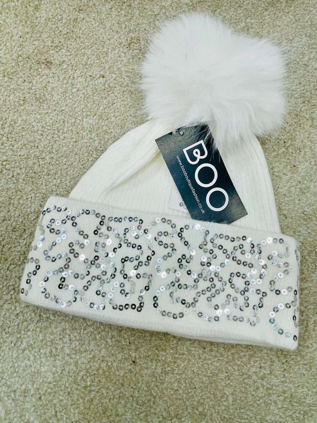 LADIES FAUX FUR DIAMANTE BOBBLE BEANIE HAT - BLACK, WINE, WHITE, BEIGE, BROWN