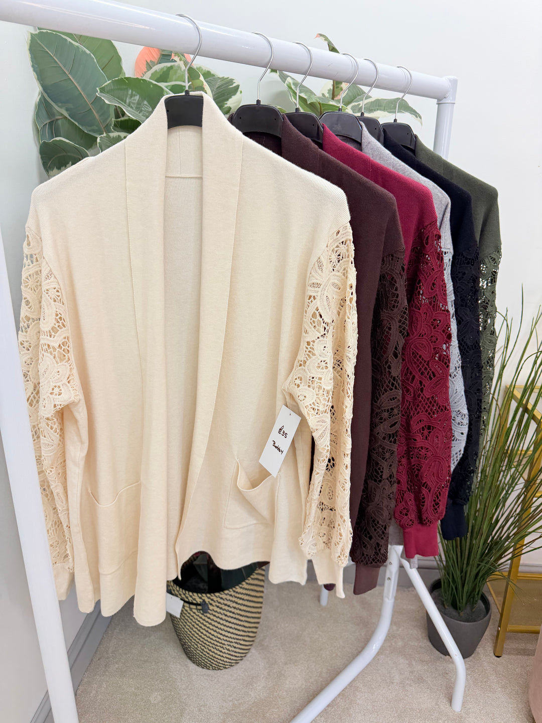 The BETTY cardigan - 6 colours