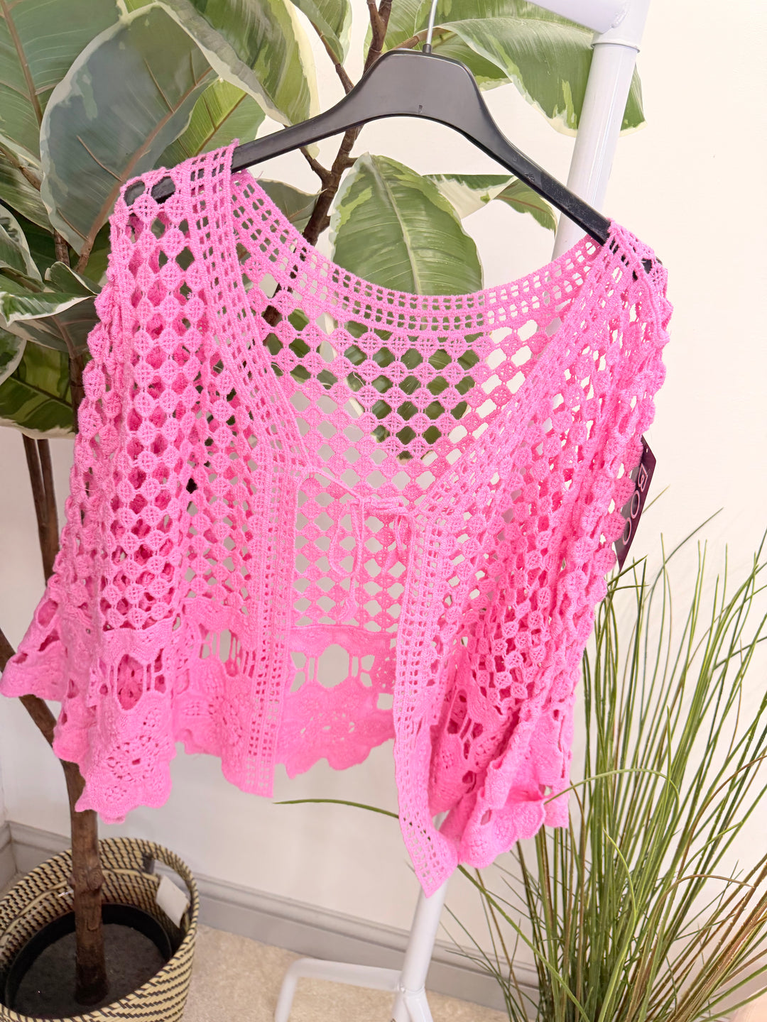 Ladies Fashion Crochet Bolero Cardigan fuschia pink