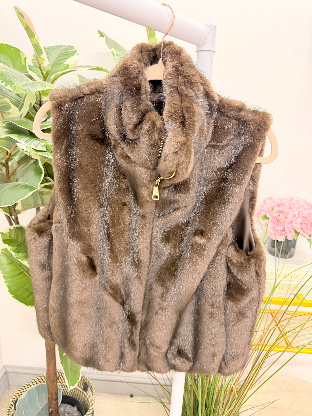 The XENA faux fur gilet - 4 colours