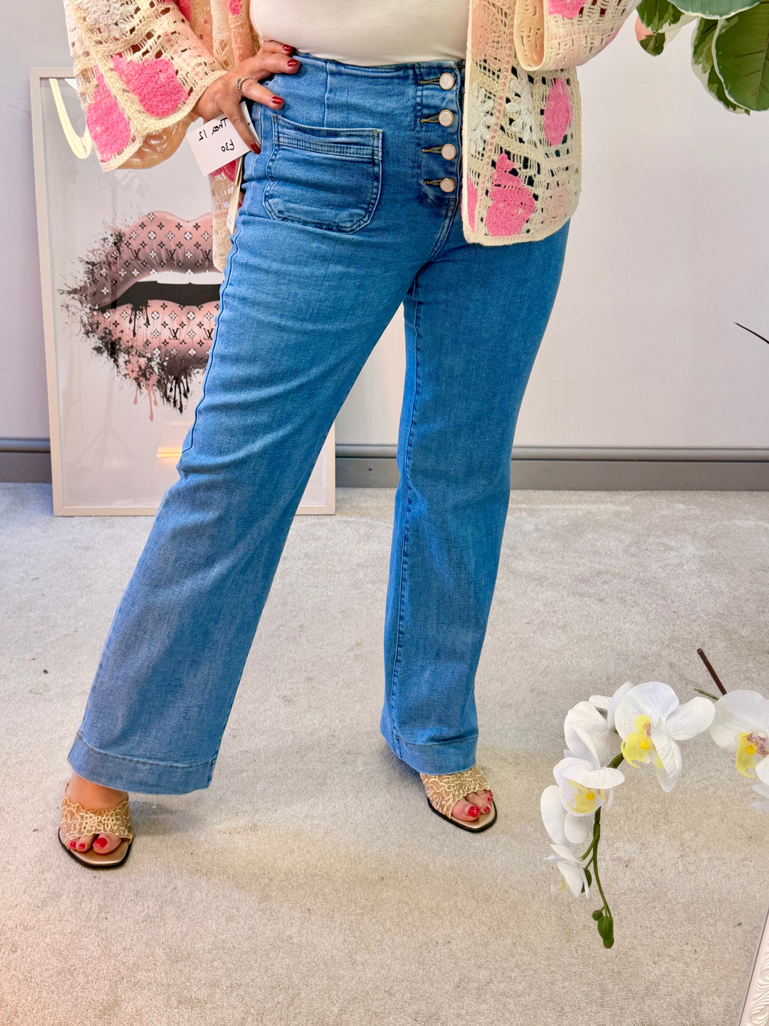 The THEA blue wide leg jeans - sizes 6 to 14