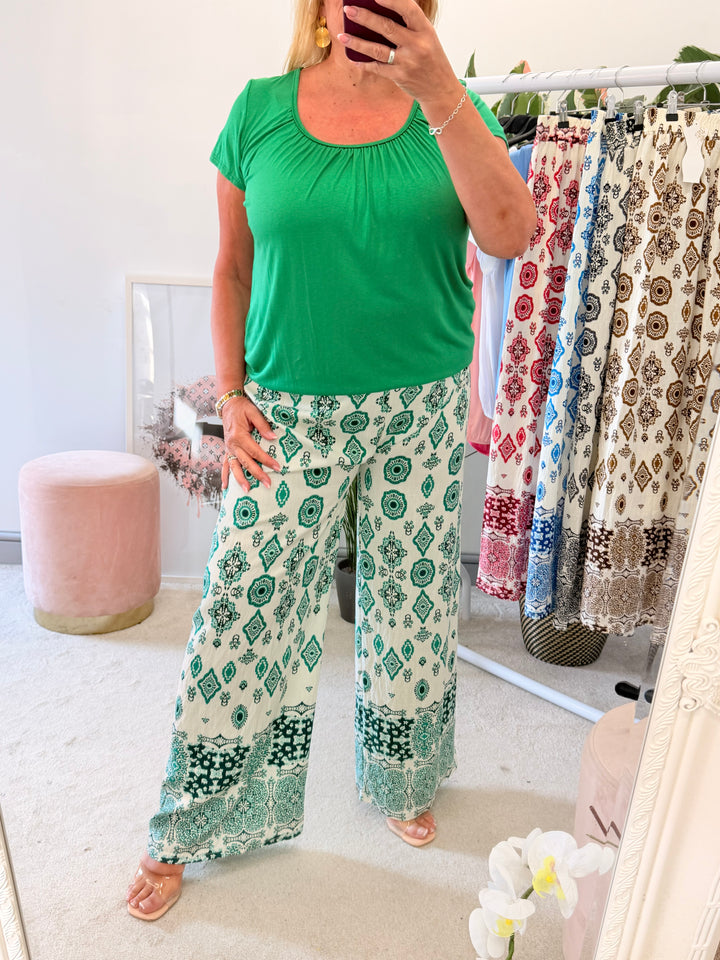 Ladies Easy to Wear Bubble Summer Top green