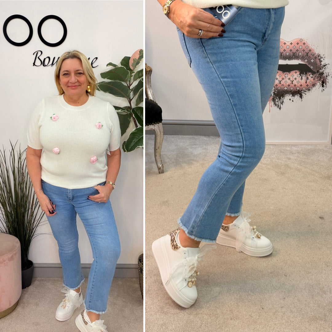 Ladies Fashion Blue Denim Ankle Grazer Jeans