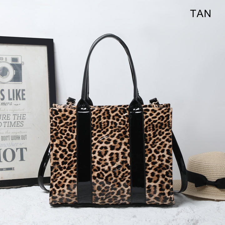 The RITA tote bag
