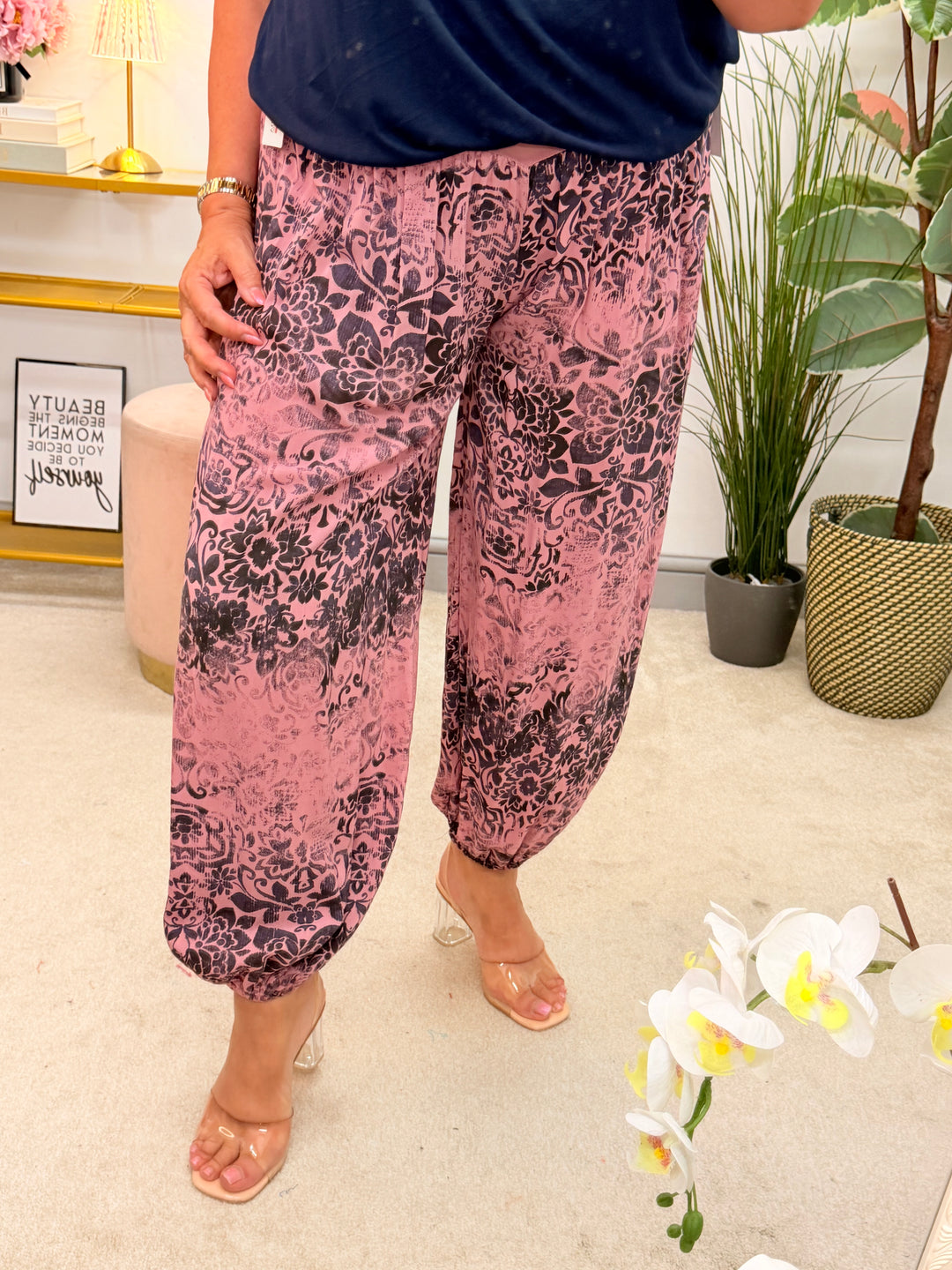 The QUEEN trousers - 4 colours