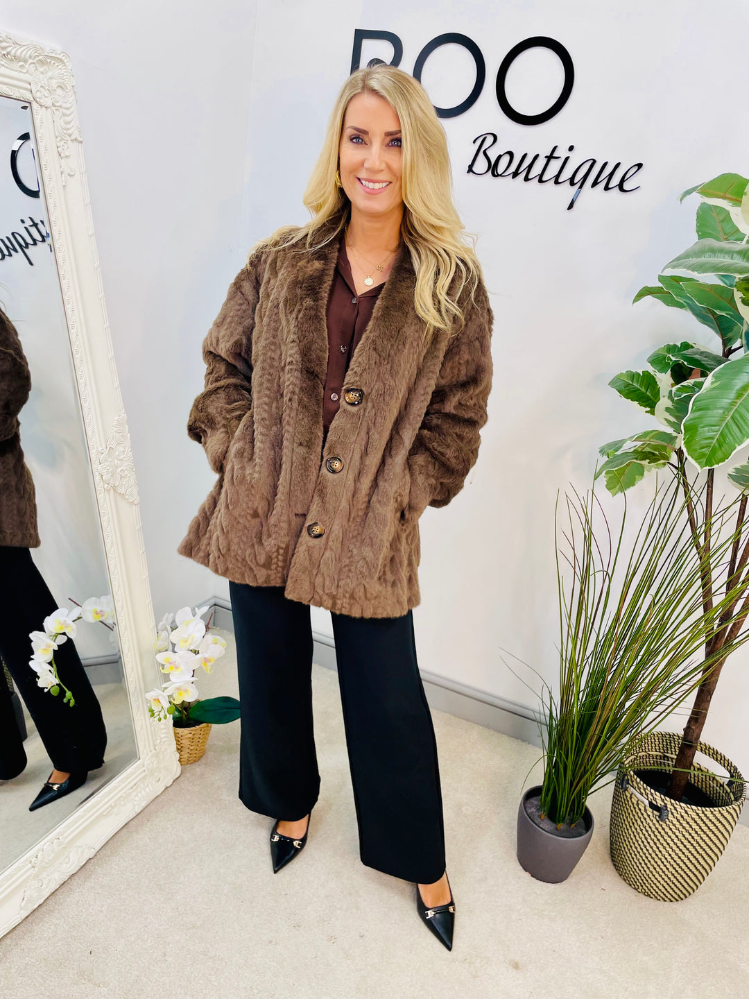 LADIES FASHION CABLE FAUX FUR JACKET - BEIGE, BROWN & BLACK