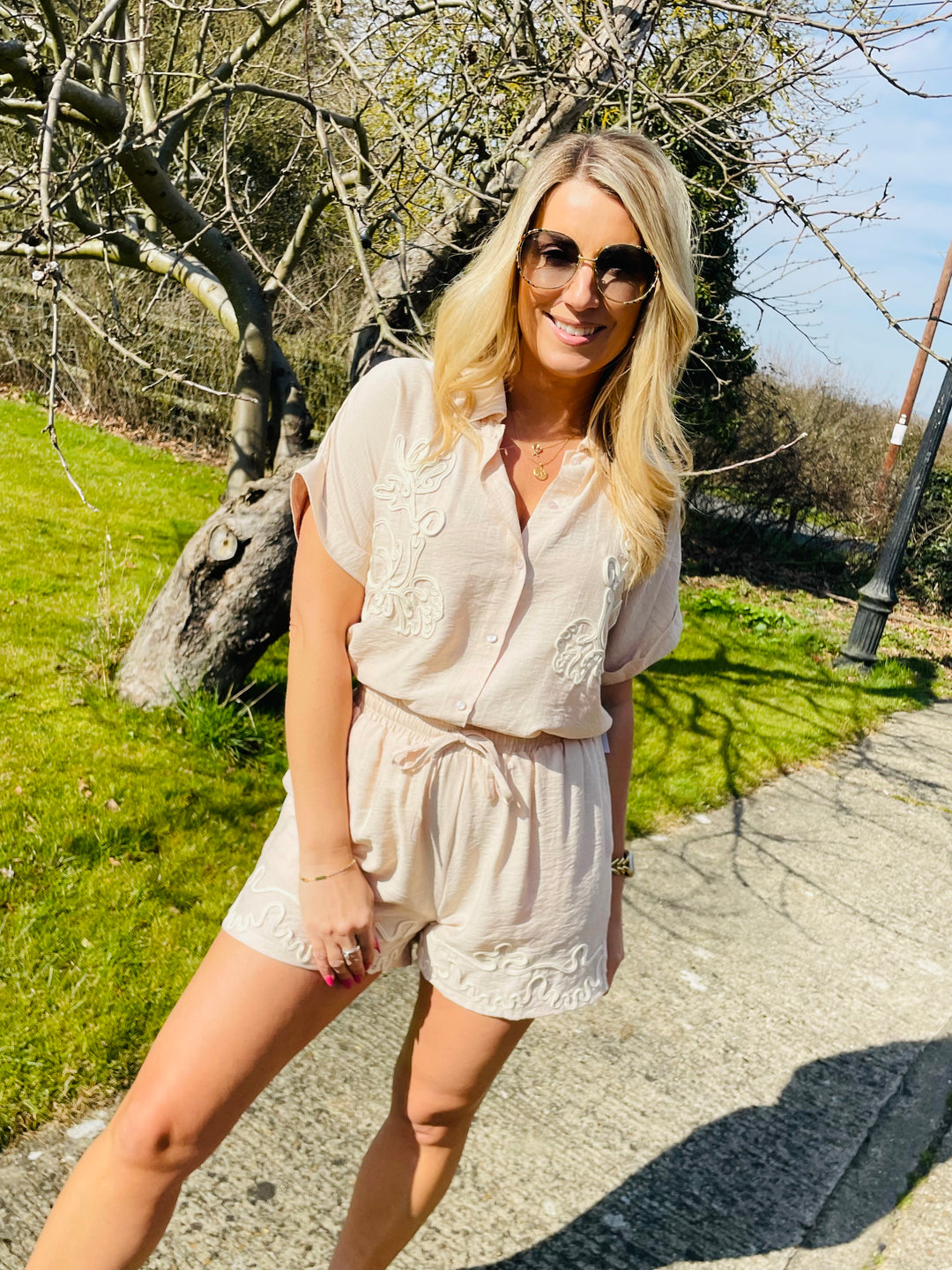 LADIES WOMENS BEIGE HOLIDAY SHORTS CO ORD SET