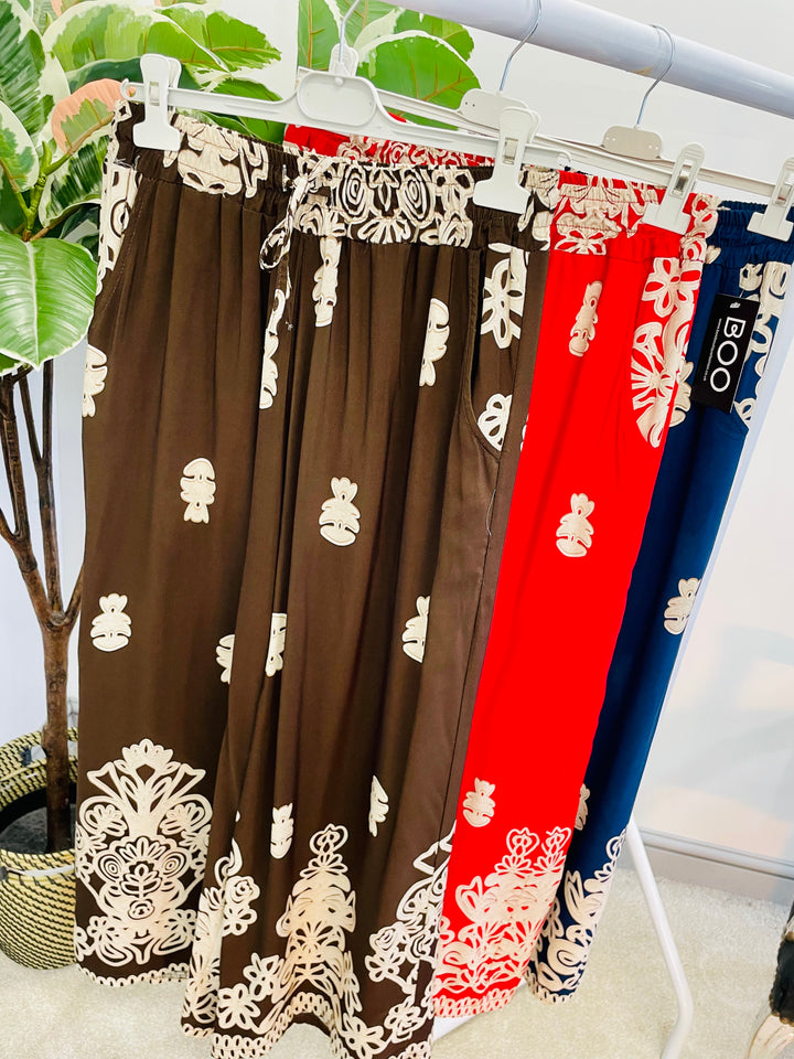 The LYNETTE trousers - 3 colours