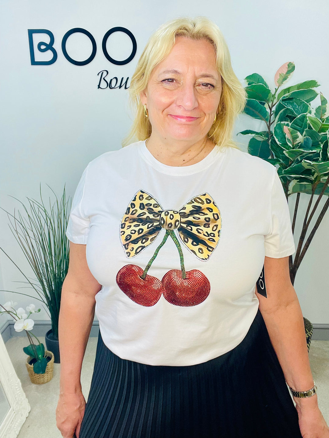LADIES WHITE T SHIRT WITH DIAMANTE CHERRY LOGO