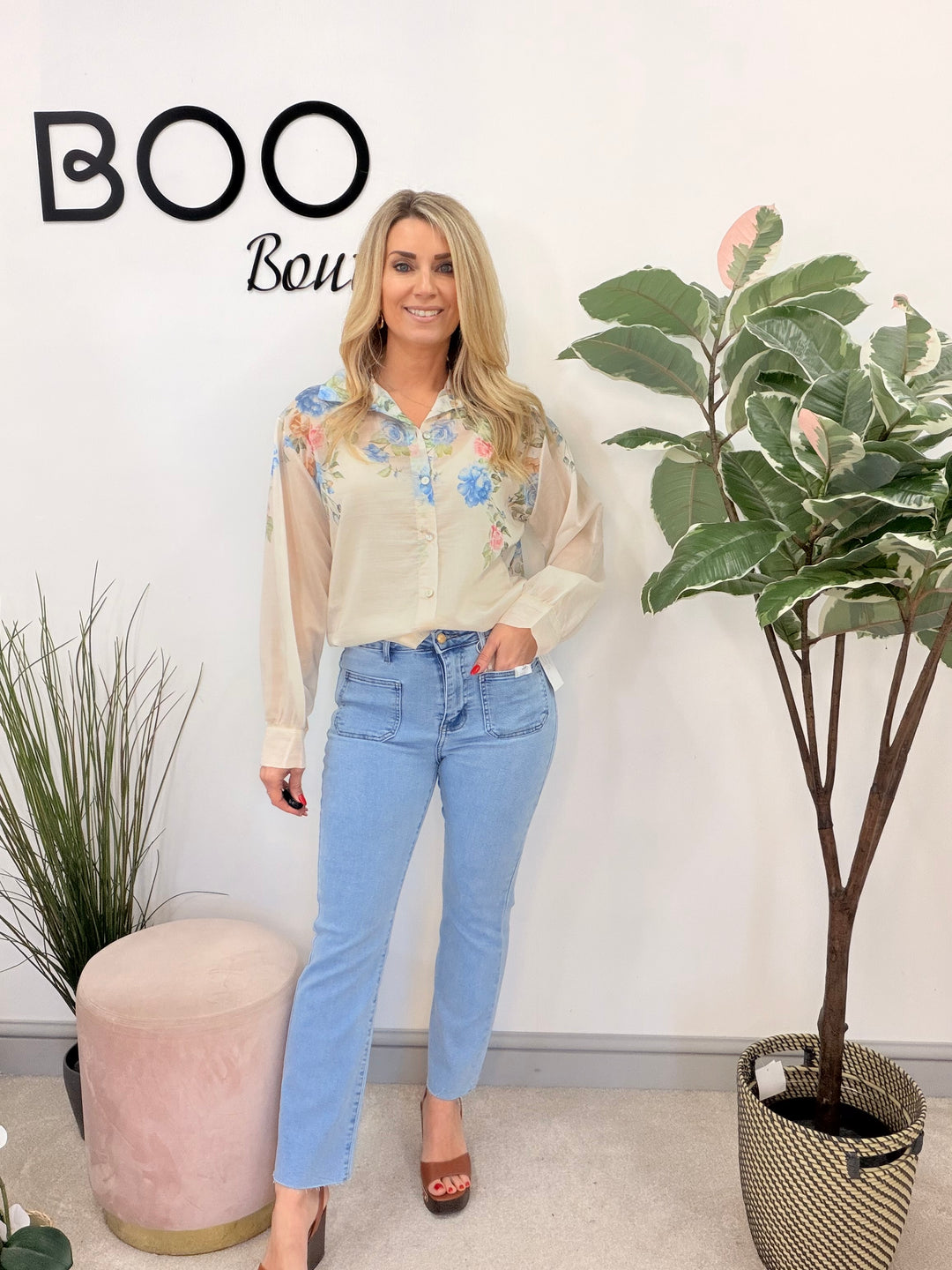 Ladies Fashion Blue Ankle Grazer Jeans