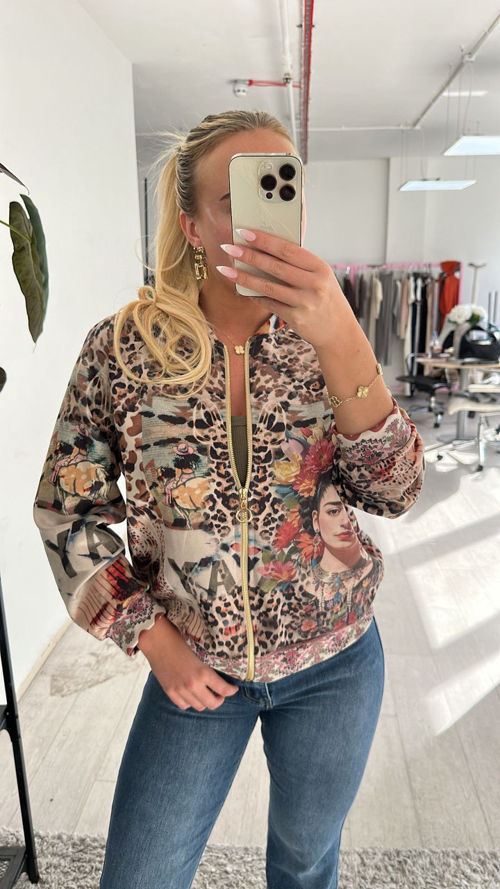 The CARMEL jacket - 2 colours