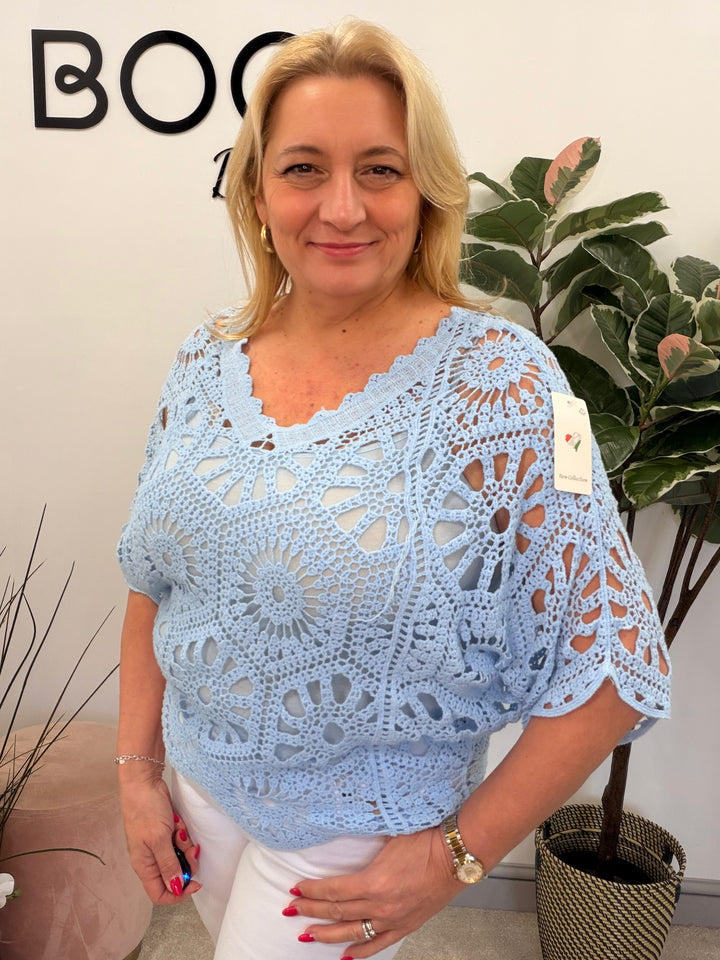 Ladies Fashion Crochet Open Knit Top baby blue