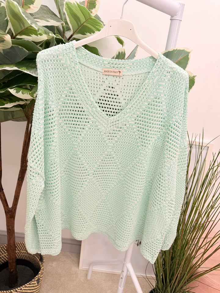 The BRITT top - 5 colours