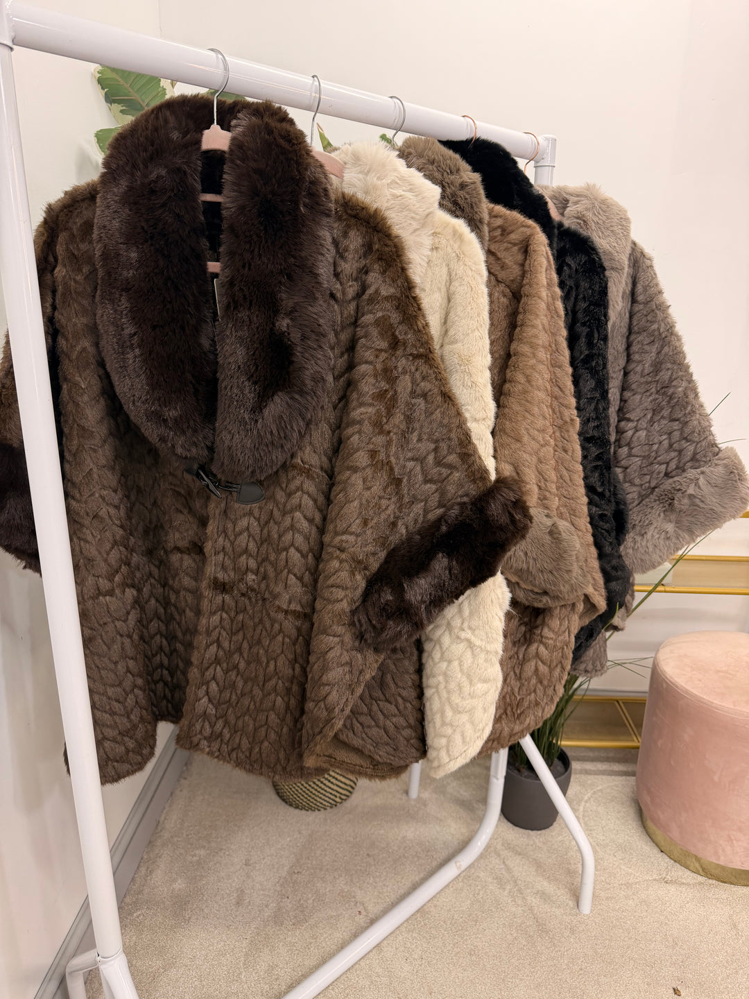 The EMILY luxe faux fur cape - 5 colours