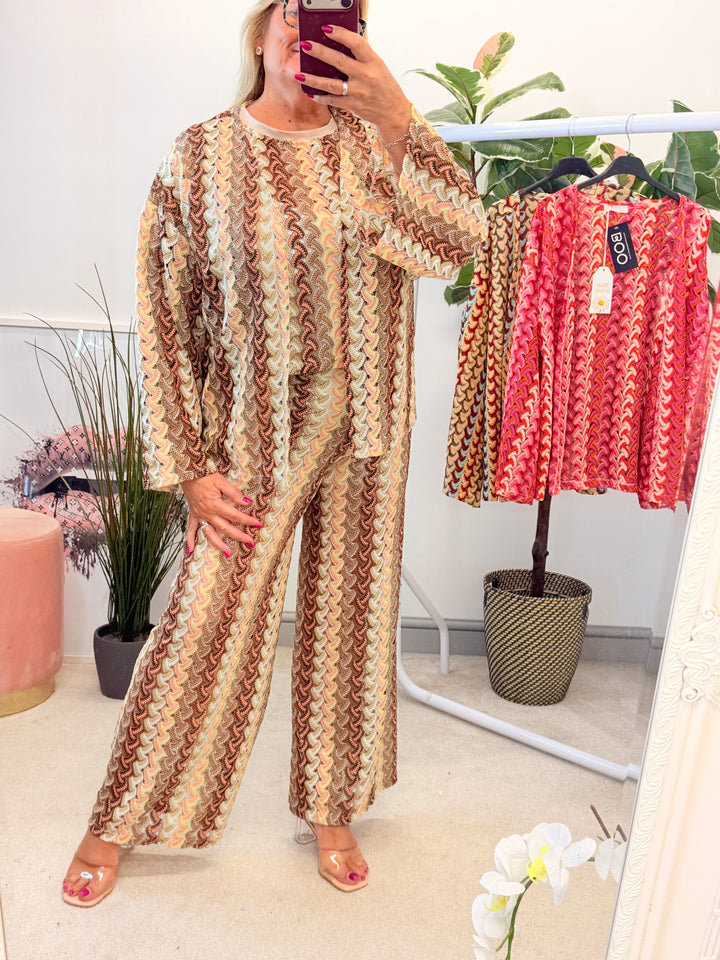 Ladies Crochet Zig Zag Bolero Cardigan Jacket - Black, Rust, Red