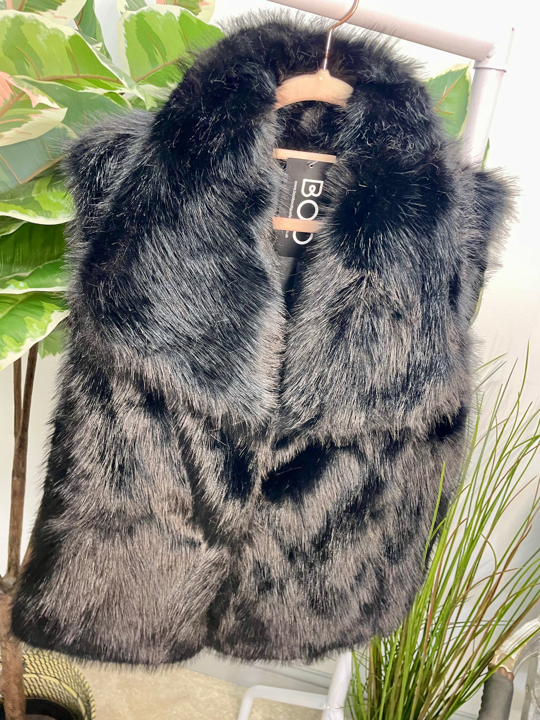 LADIES FASHION FAUX FUR GILET - BEIGE, BLACK, BROWN & CREAM