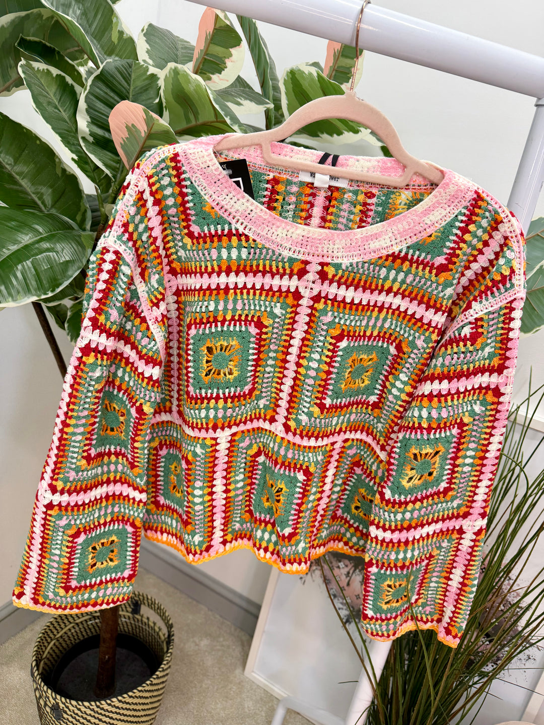 Ladies Fashion Red & Pink Crochet Top