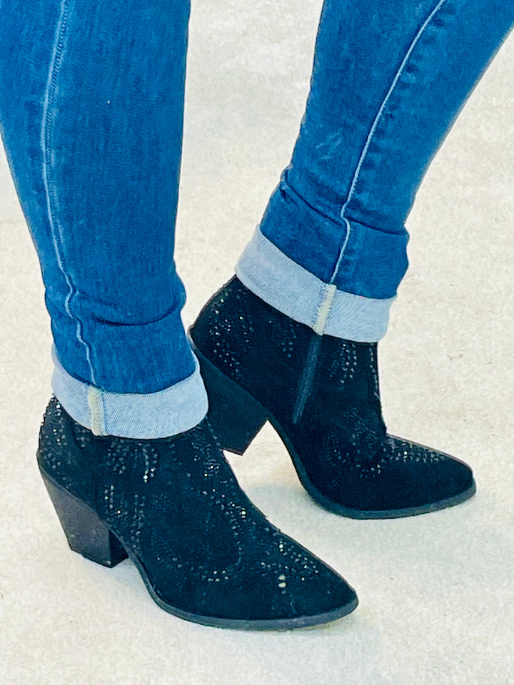 BLACK DIAMANTÉ COWBOY BOOTS ( 3258 )