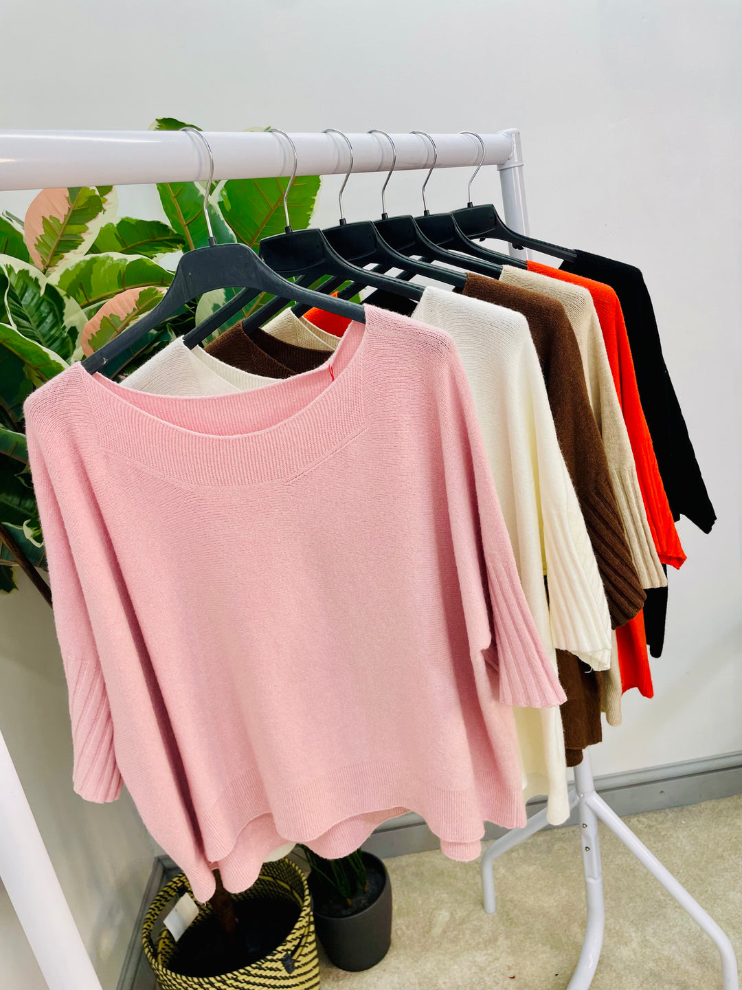 LADIES LOOSE FIT SHORT SLEEVE JUMPER - BROWN, WHITE, ORANGE, PINK, BLACK, BEIGE