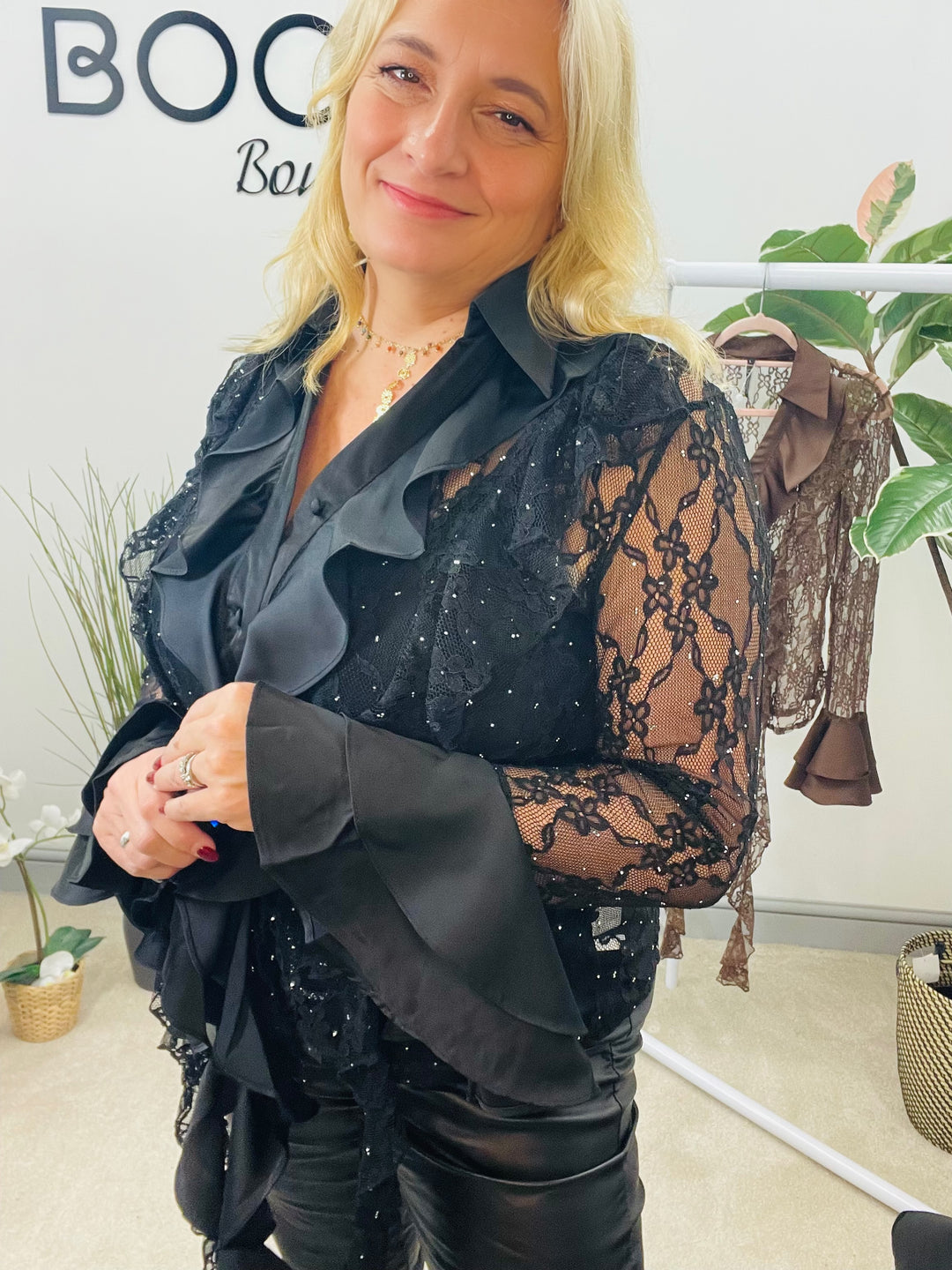 The MONICA blouse - 2 colours