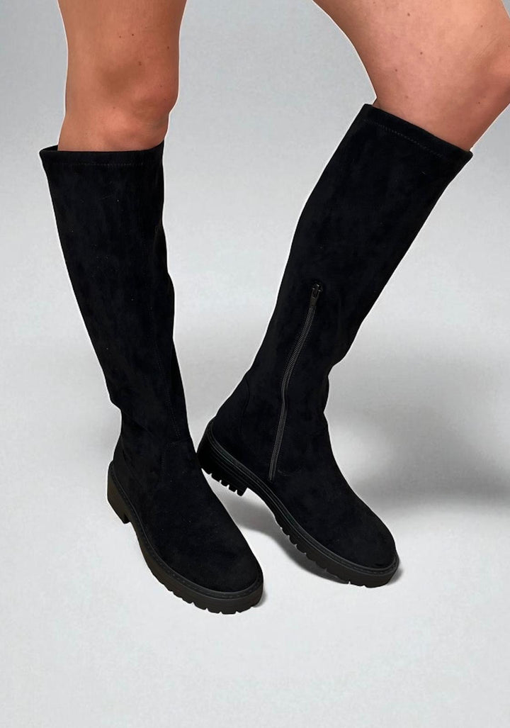 The NICOLA black boots