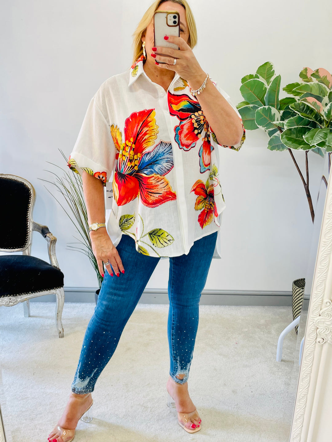 LADIES CREAM LOOSE FIT COLOURFUL PRINT SHIRT BLOUSE