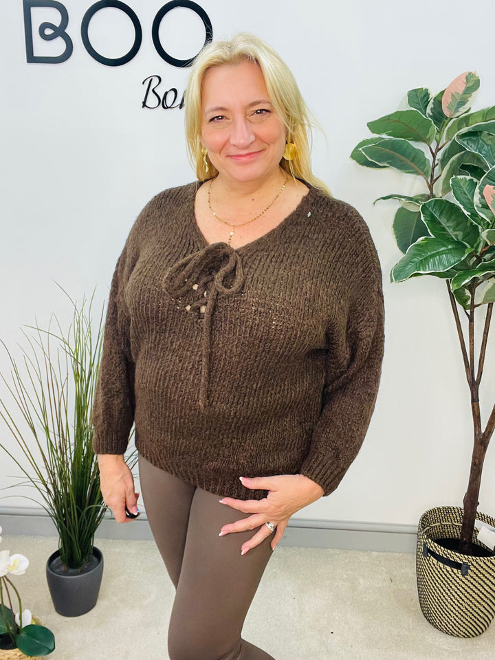 LADIES CHUNKY KNIT TIE NECK JUMPER - BLACK, BEIGE & BROWN