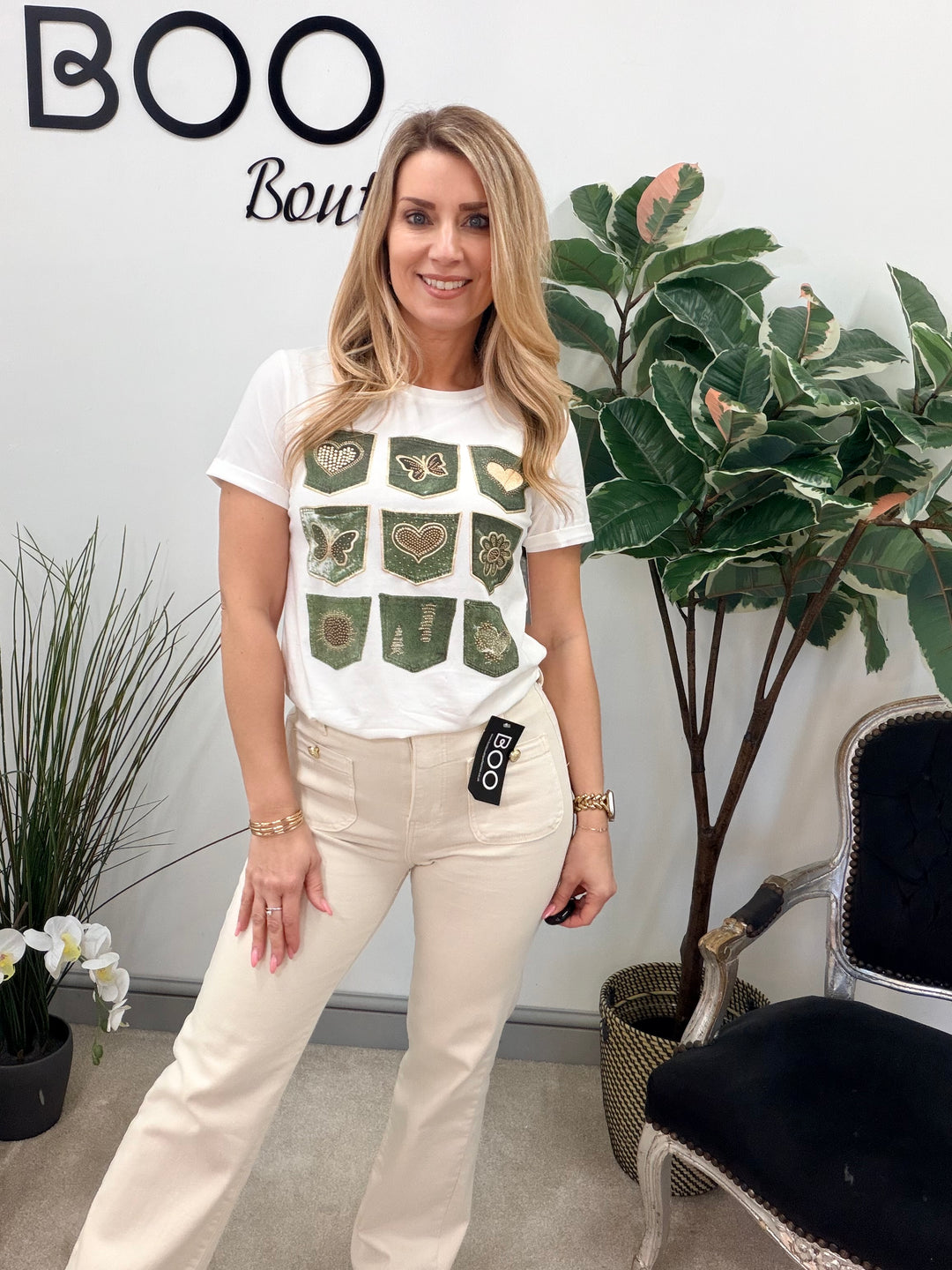 LADIES FASHION WHITE STRETCH T SHIRT