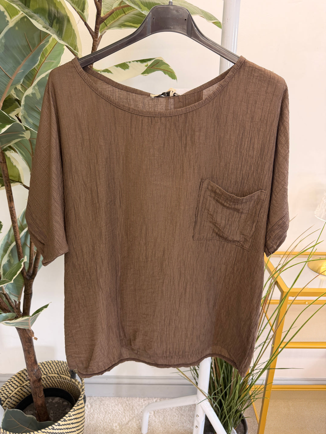 Ladies Non Crease Short Sleeve Top - Lime, White, Brown & Coral