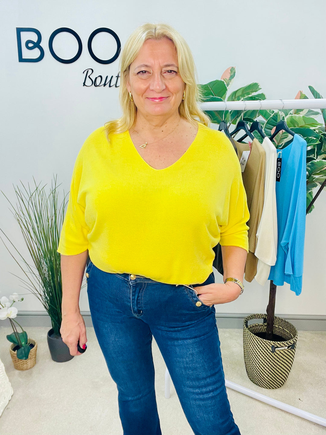 LADIES SOFT FINE KNIT V NECK TOP - YELLOW, WHITE, BROWN, TURQUOISE, CAMEL