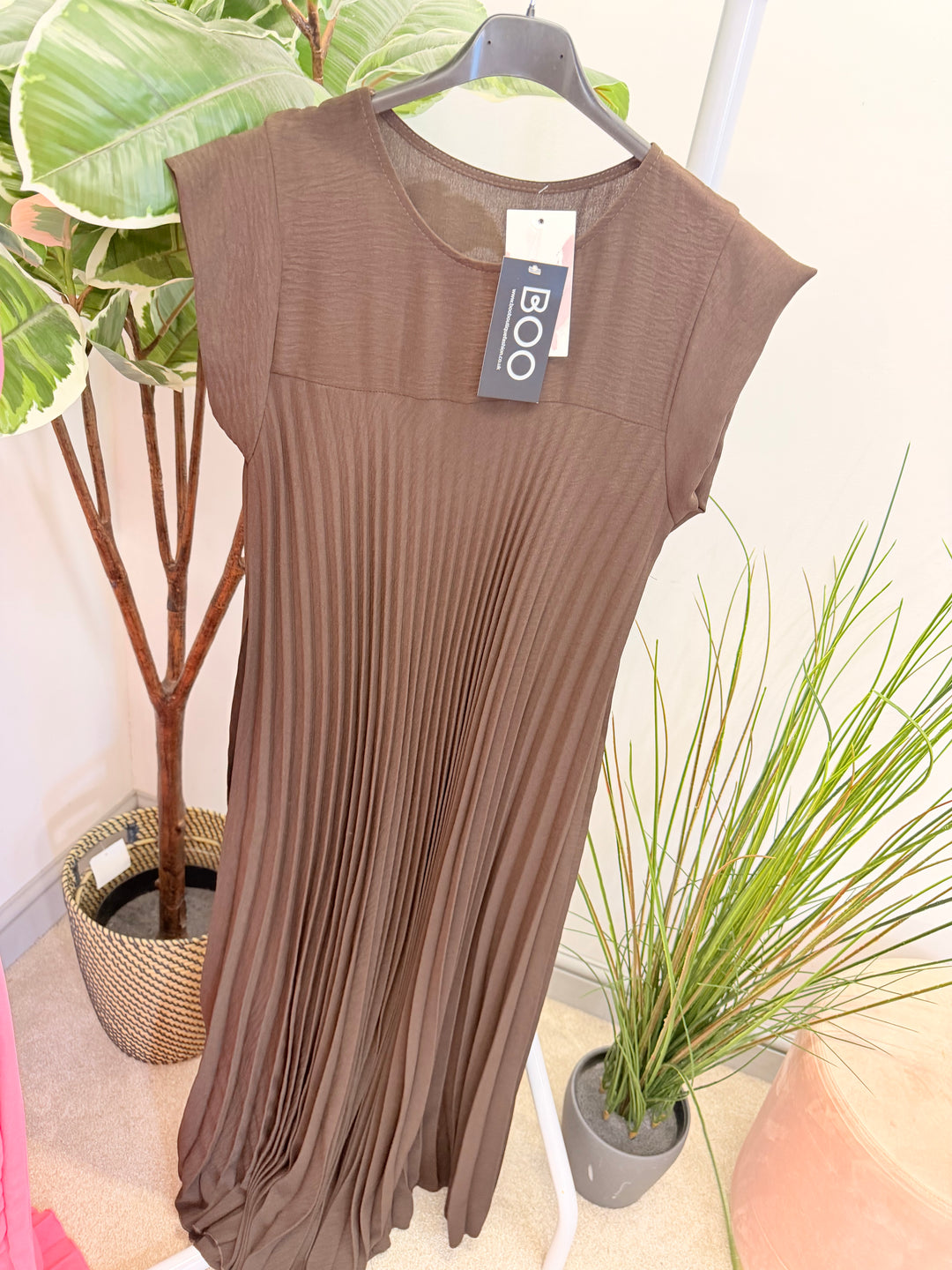 Ladies Fashion Pleated Maxi Dress - Black, Navy, Red, Lemon, Pink, Raspberry