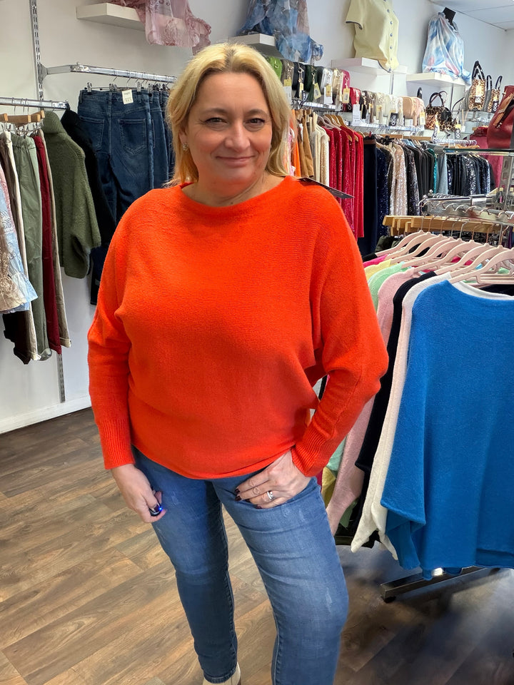 The LARA jumper - 10 colours