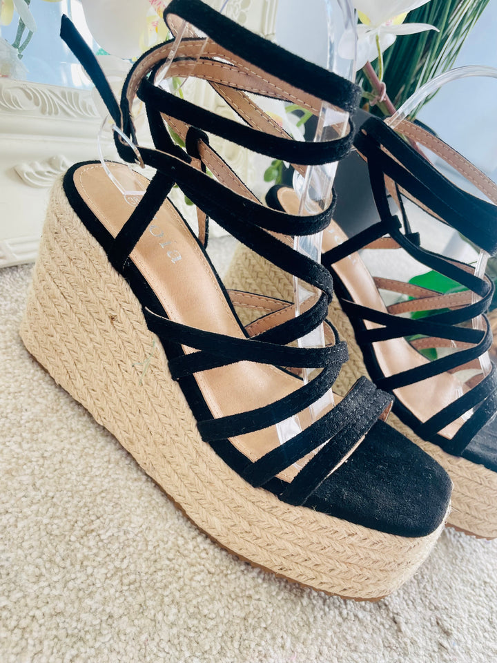 LADIES WOMENS BLACK STRAPPY FLATFORM SUMMER SANDALS