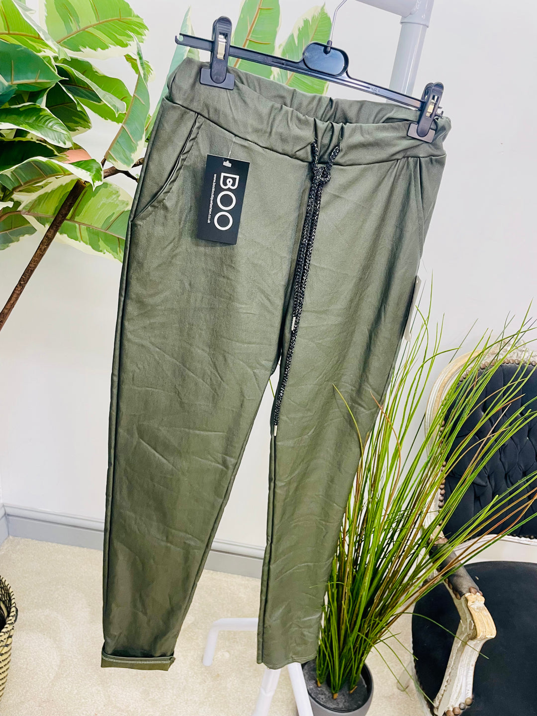 The NINA pu magic trousers - 6 colours