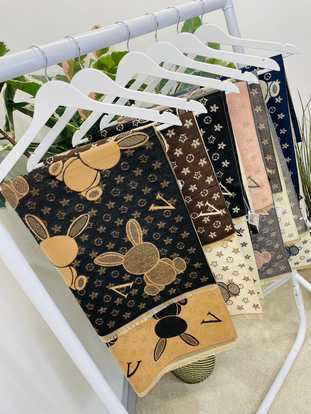 LADIES DESIGNER INSPIRED SCARF - NAVY, BROWN, BLACK, PINK, CAMEL, GREY