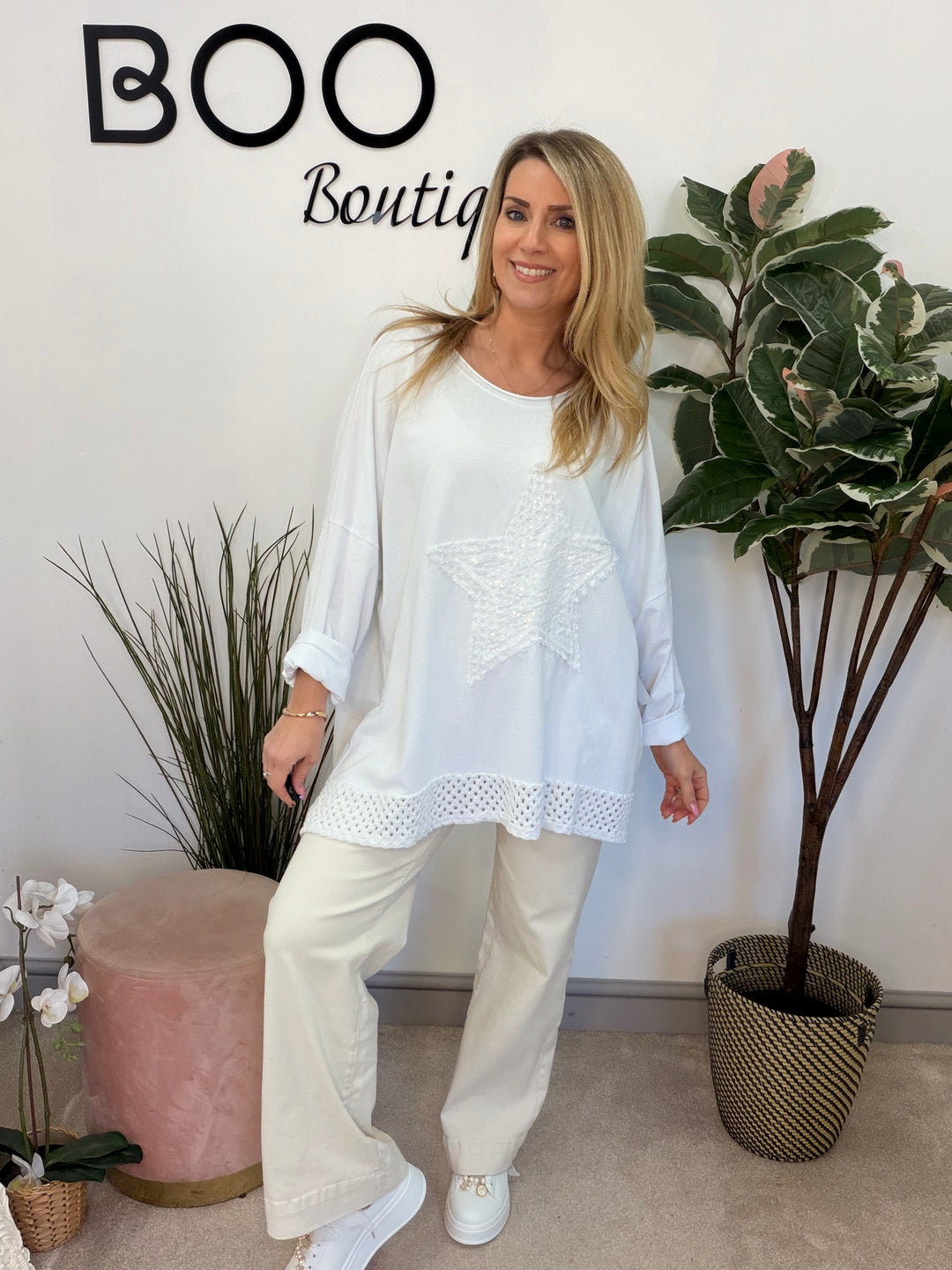 Ladies Fashion Oversize Star Sweatshirt style Top - black, white, pink, raspberry & grey