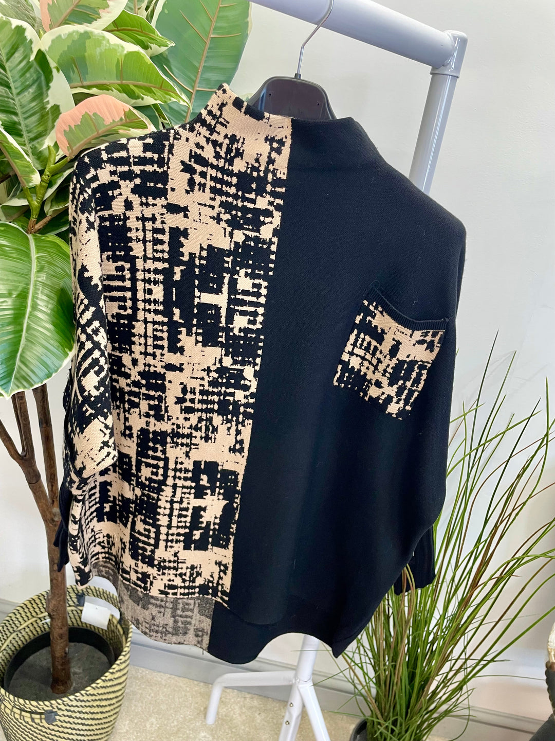 The MONA jumper - 2 colours