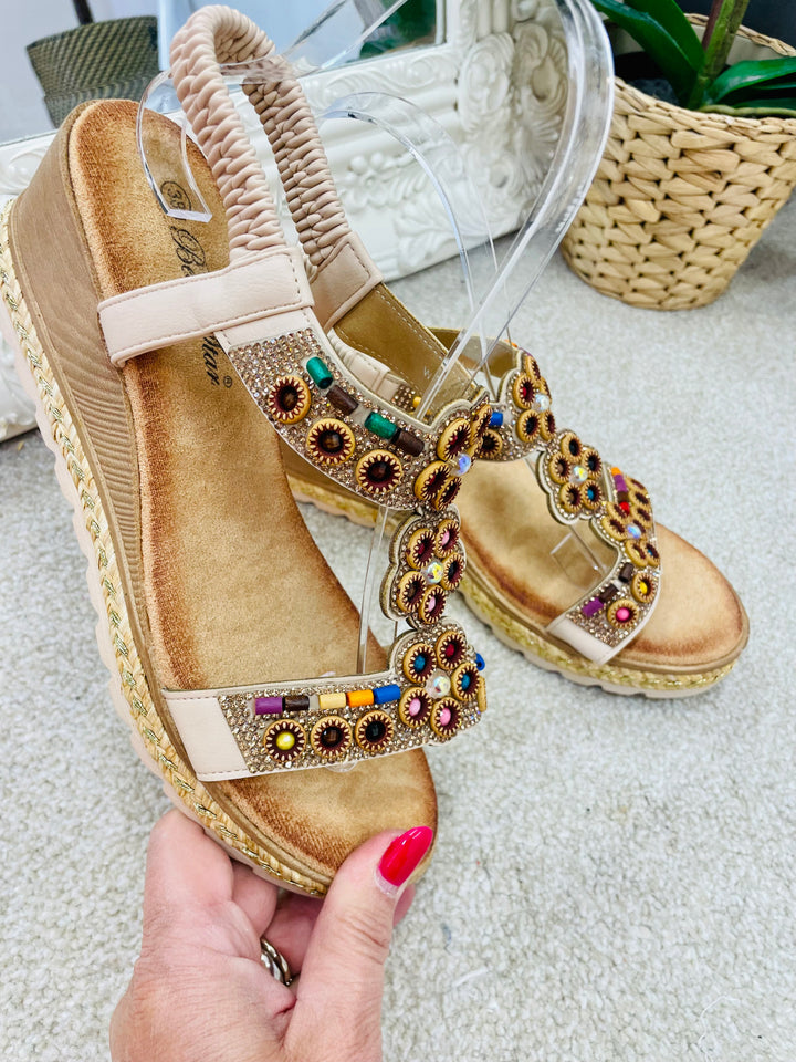 LADIES WOMENS BEIGE BEADED LOW WEDGE HEEL SANDALS sizes 3 to 8
