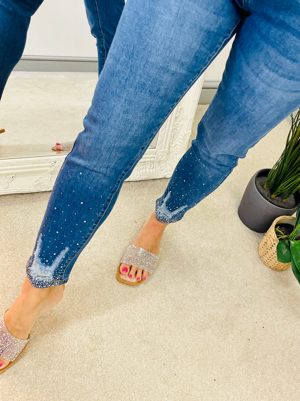 LADIES BLUE DIAMANTE DISTRESSED SKINNY JEANS