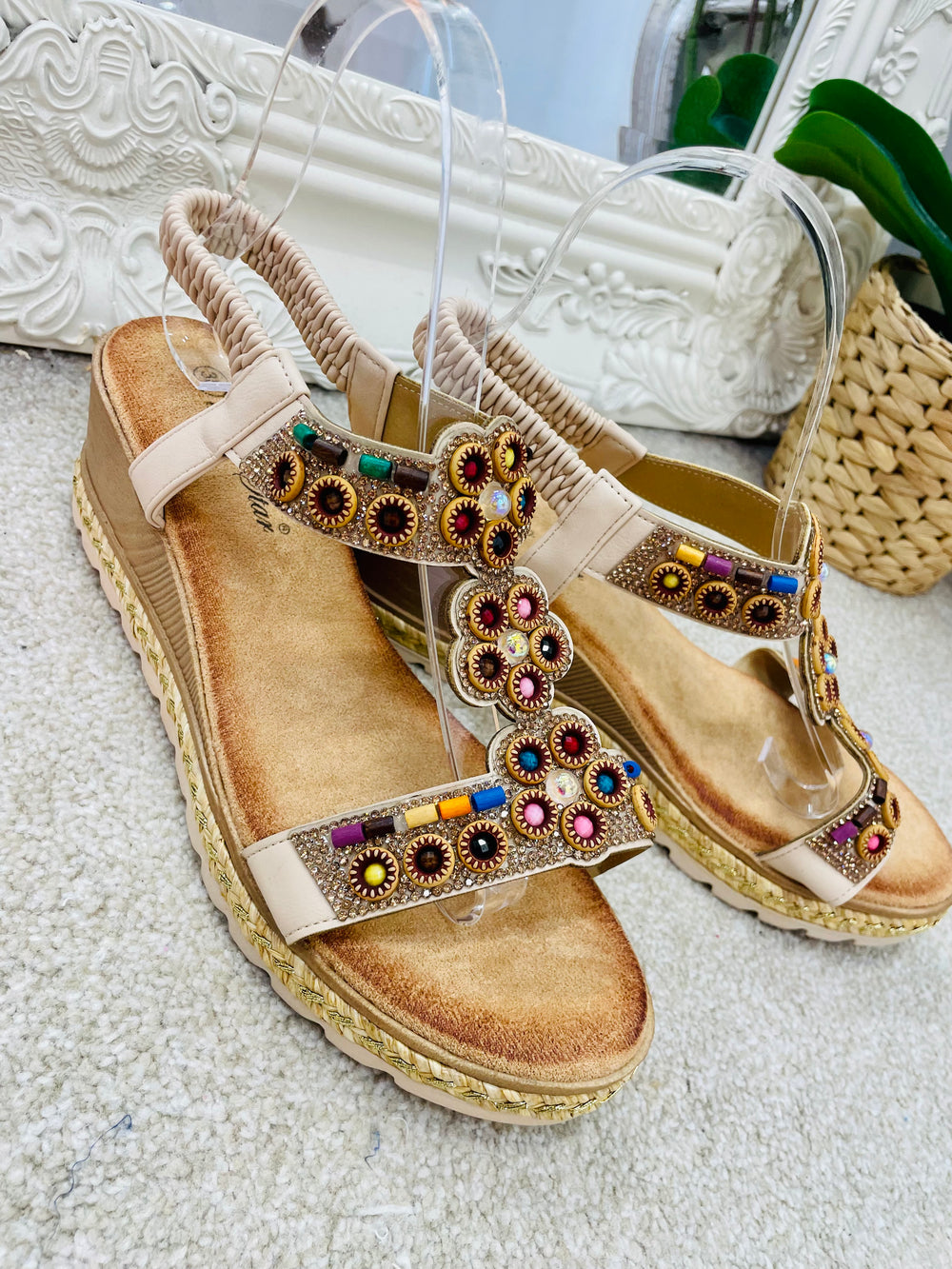 LADIES WOMENS BEIGE BEADED LOW WEDGE HEEL SANDALS sizes 3 to 8