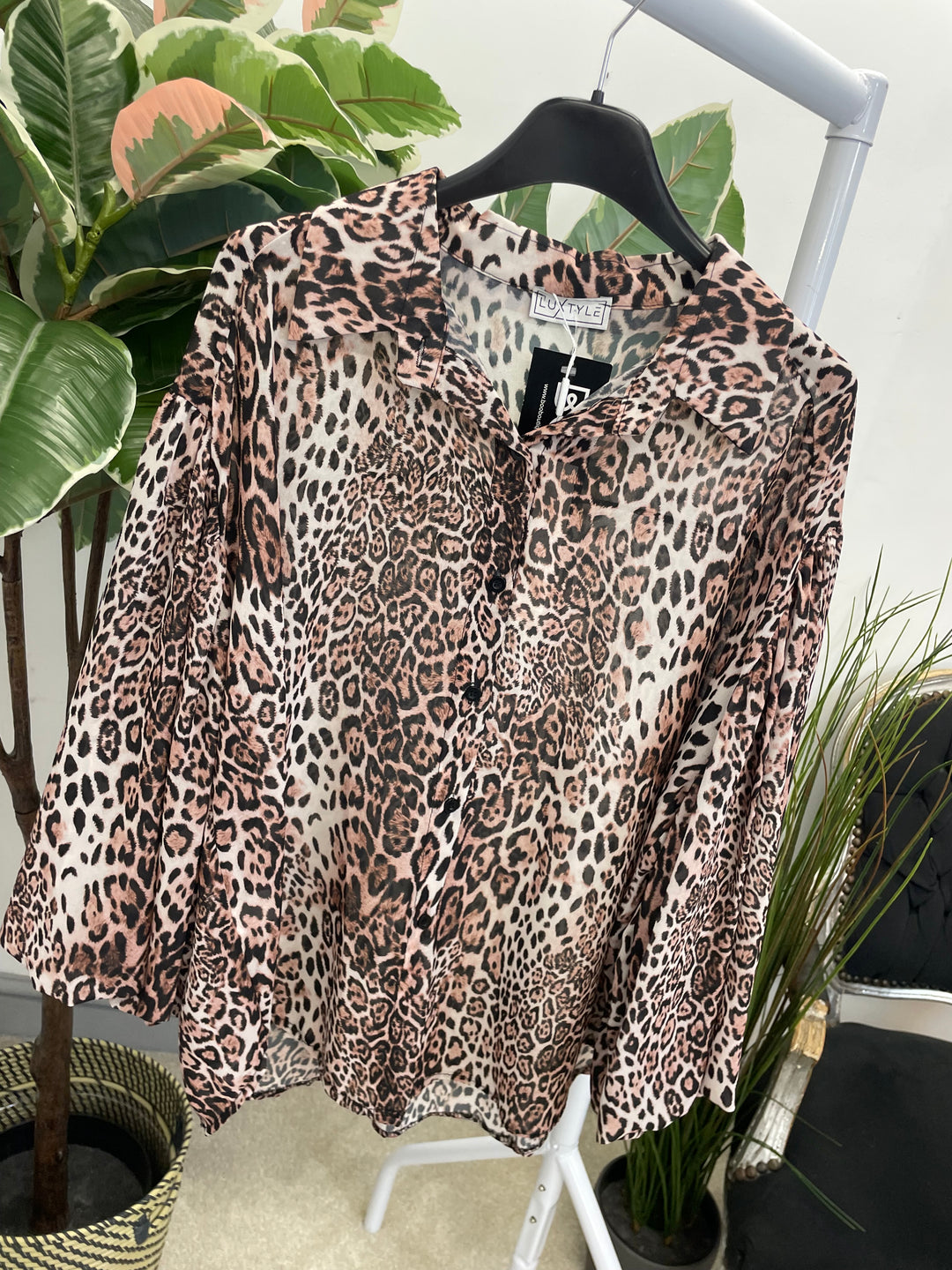 LADIES ANIMAL PRINT BLOUSE SHIRT