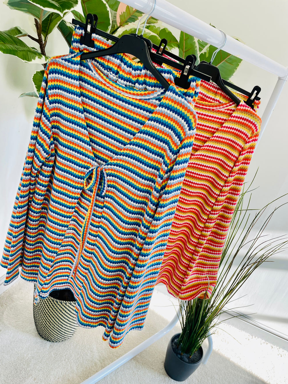 LADIES INSPIRED PRINT SHORTS SUMMER CO ORD SET - ORANGE & BLUE