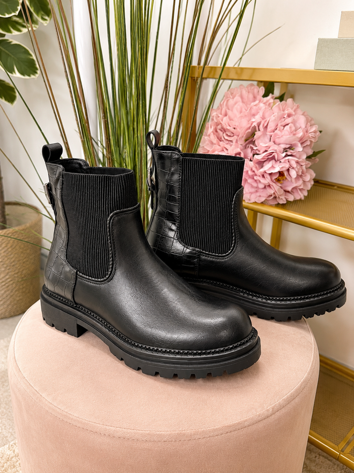 Black Flat Ankle Dealer Boots ( M844 ) sizes 3 to 8