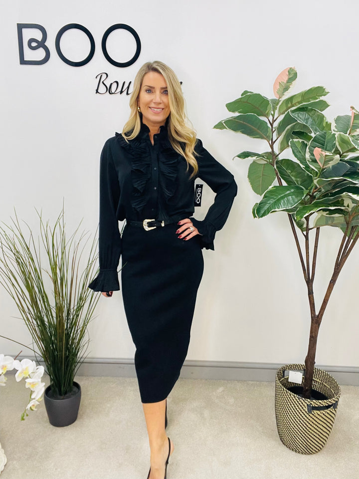 LADIES KNITTED FITTED BLACK MIDI SKIRT