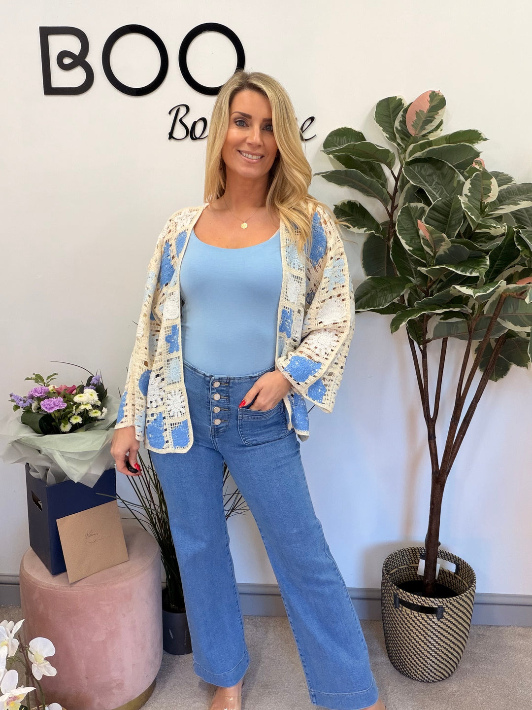 The THEA blue wide leg jeans - sizes 6 to 14
