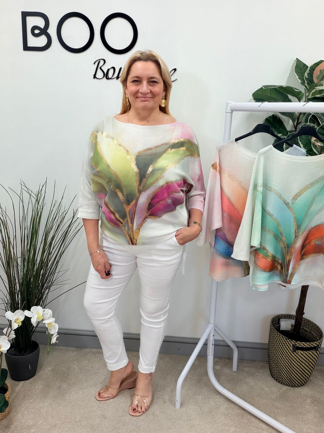 LADIES WHITE BATWING SLEEVE JUMPER - KHAKI, BLUE & GREEN